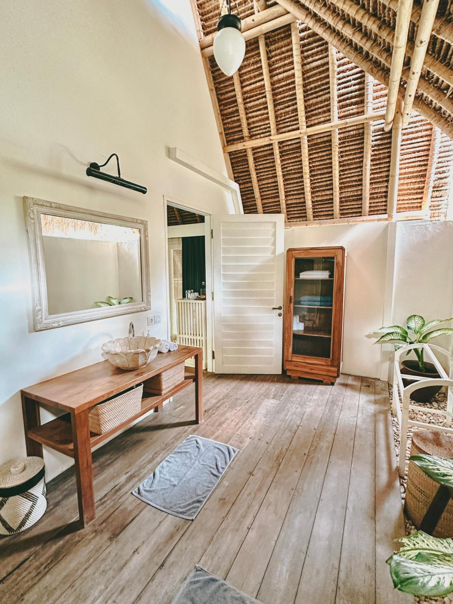 Vayam Boutique Resort Gili Asahan Exterior foto